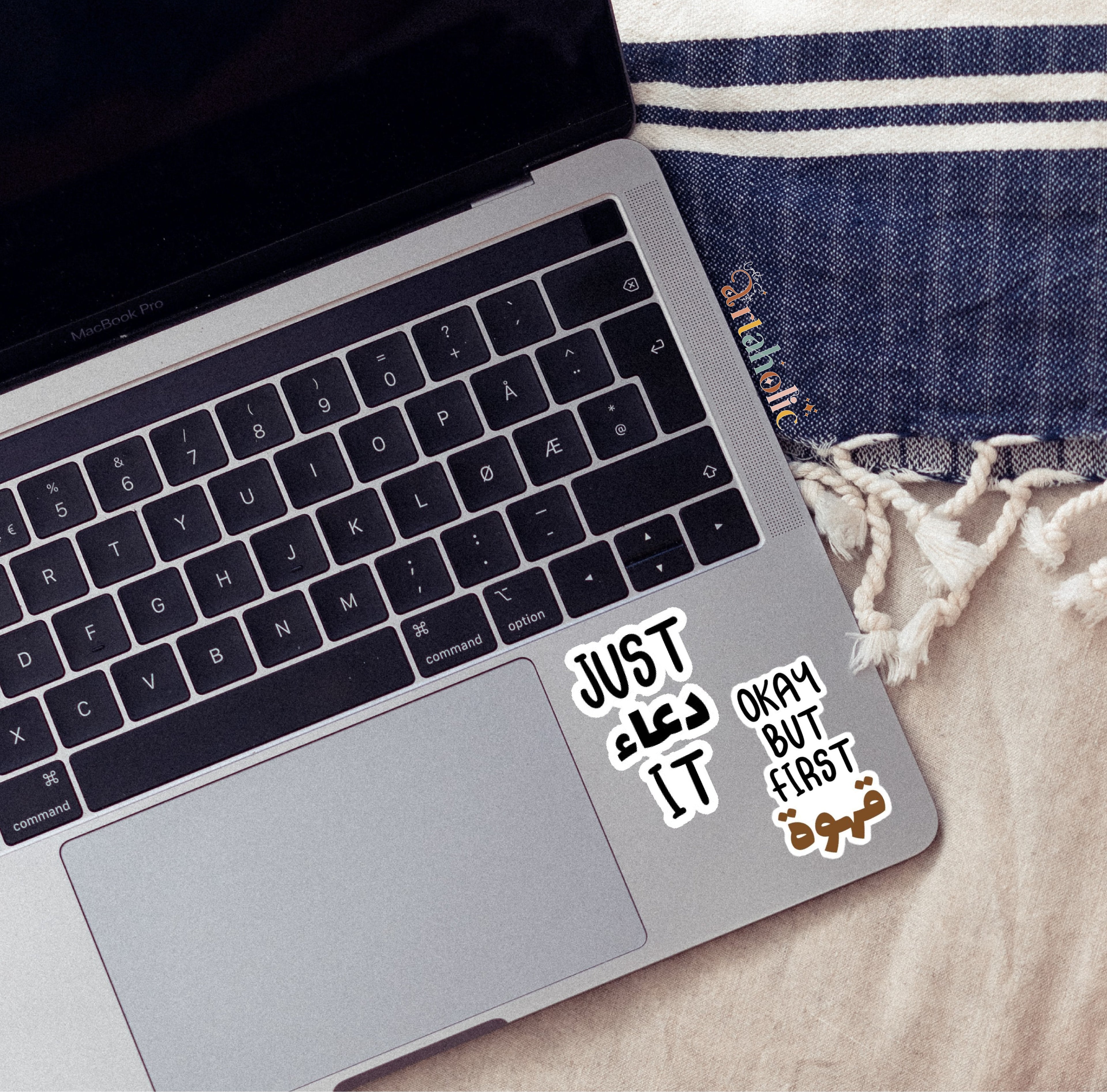 Stick’n’Vibe™ 2-Pcs of Arabic Quotes Stickers | (09)